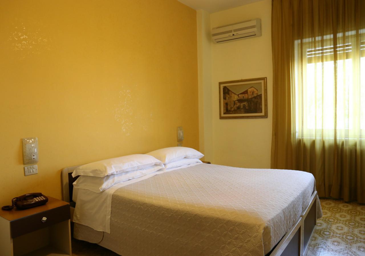 Hotel Sole Nocera Inferiore Exterior foto